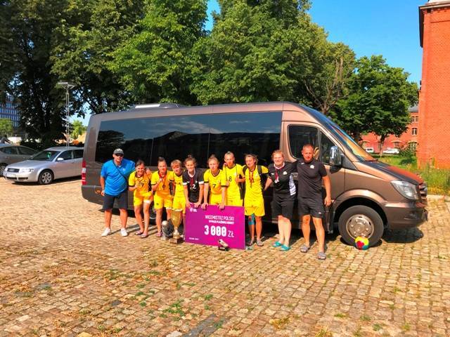 Transport drużyny sportowej POPBUS